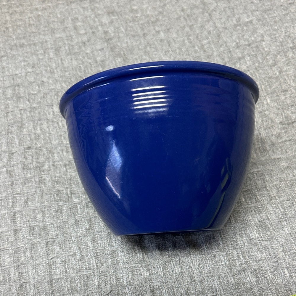 Fiesta #2 Cobalt Blue discontinued vintage Mixing Bowl 1936-1948